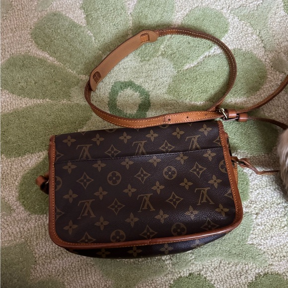 Louis Vuitton satchel - Picture 7 of 16